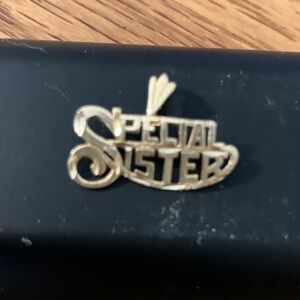 14K Gold 'Special Sister' Pendant